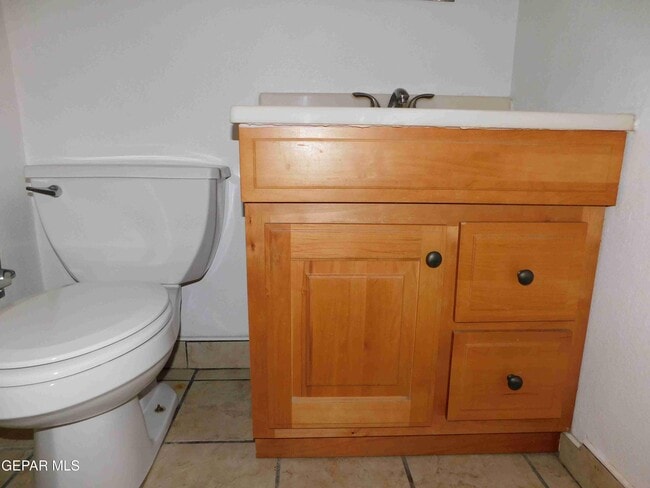 Building Photo - 11249 War Feather Dr