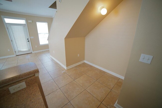 Building Photo - 2400 Fred Smith Rd