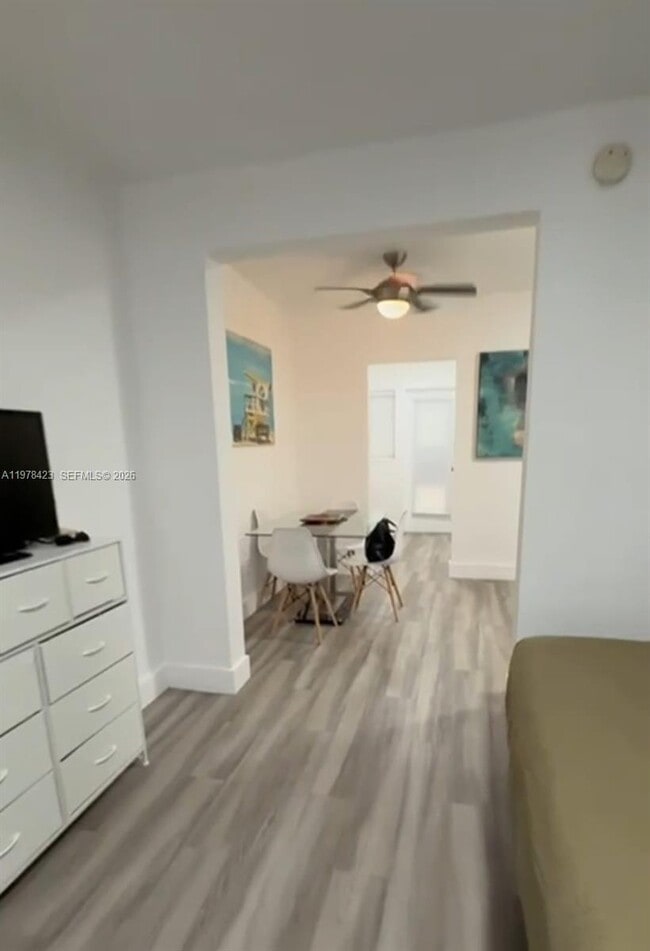 Building Photo - 761 Euclid Ave