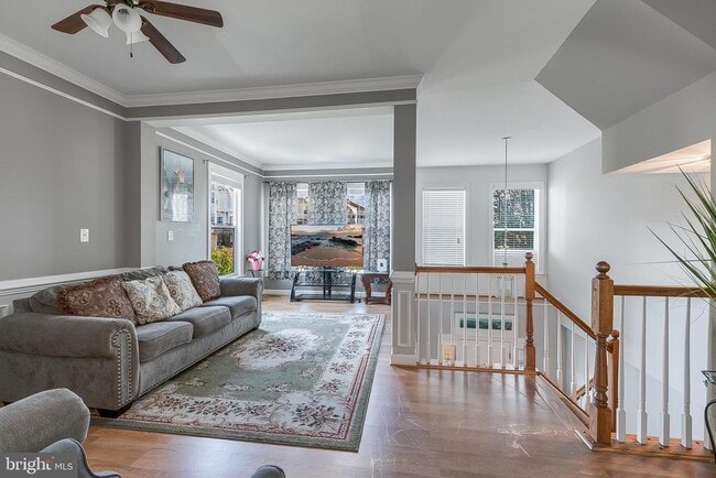 Building Photo - 8265 Glade Bank Dr