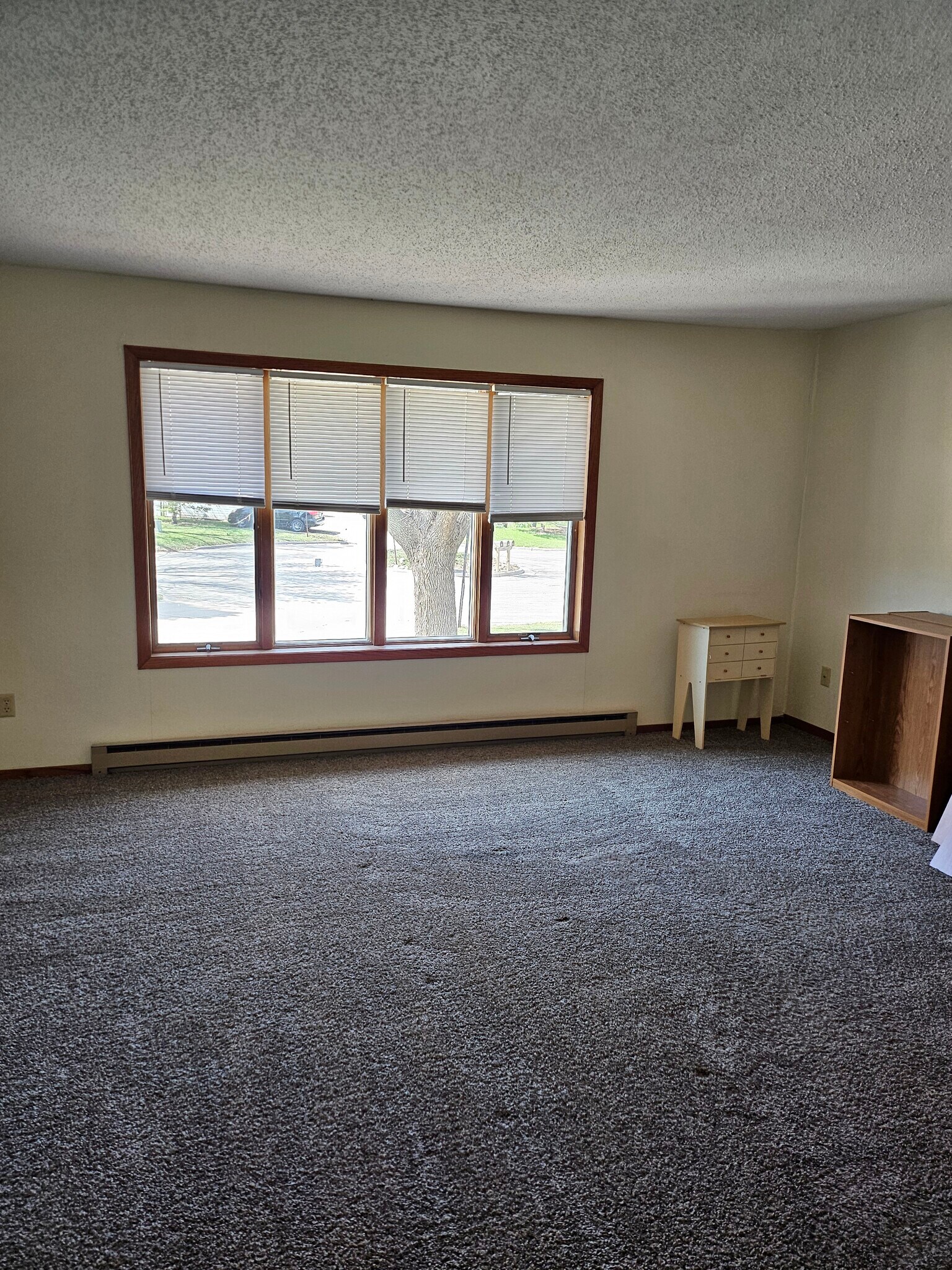 Building Photo - 1006 Emerald Ct