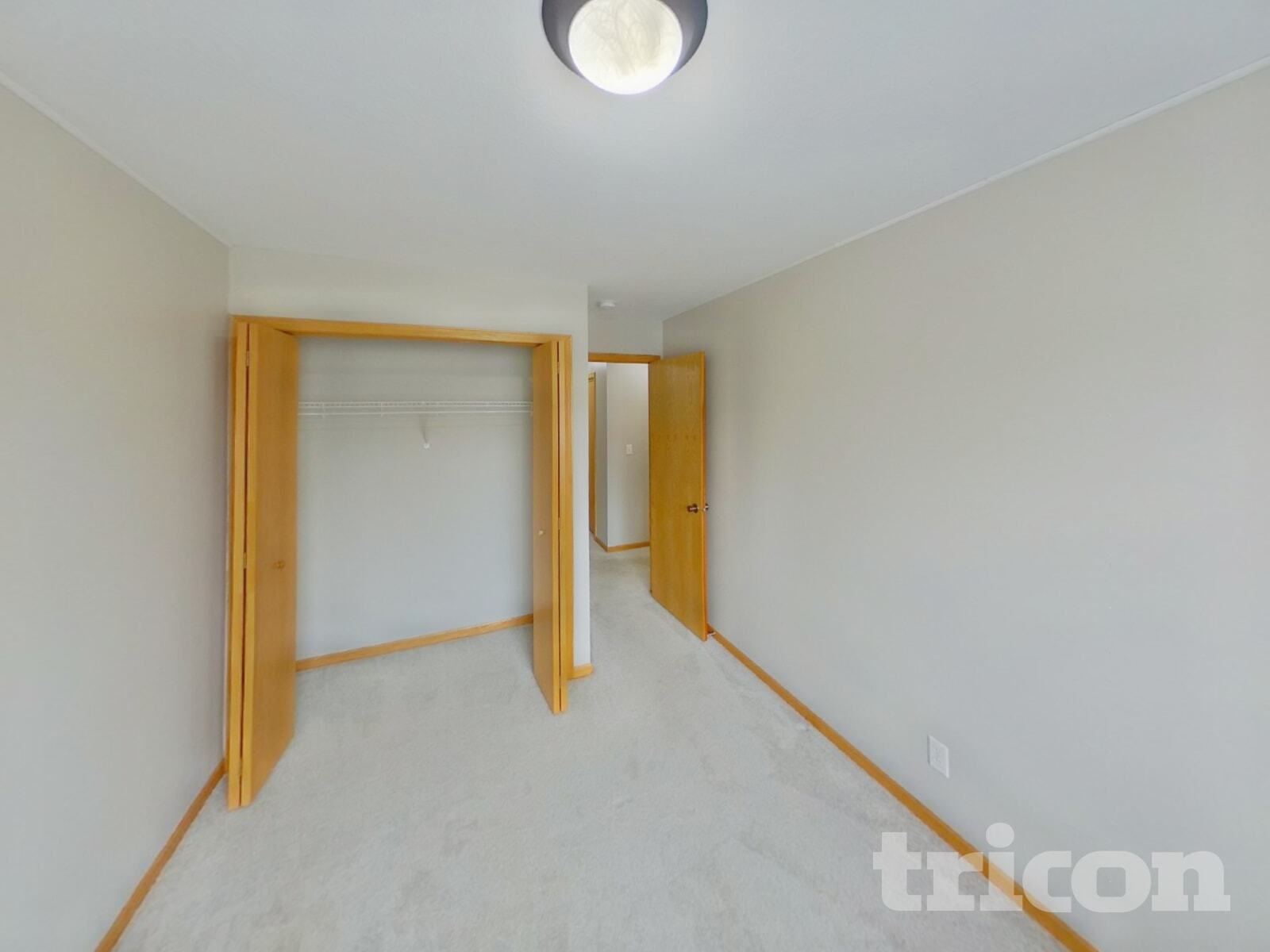 Building Photo - 13758 Flay Ave N