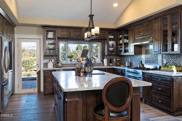 Building Photo - 6161 E Los Angeles Ave