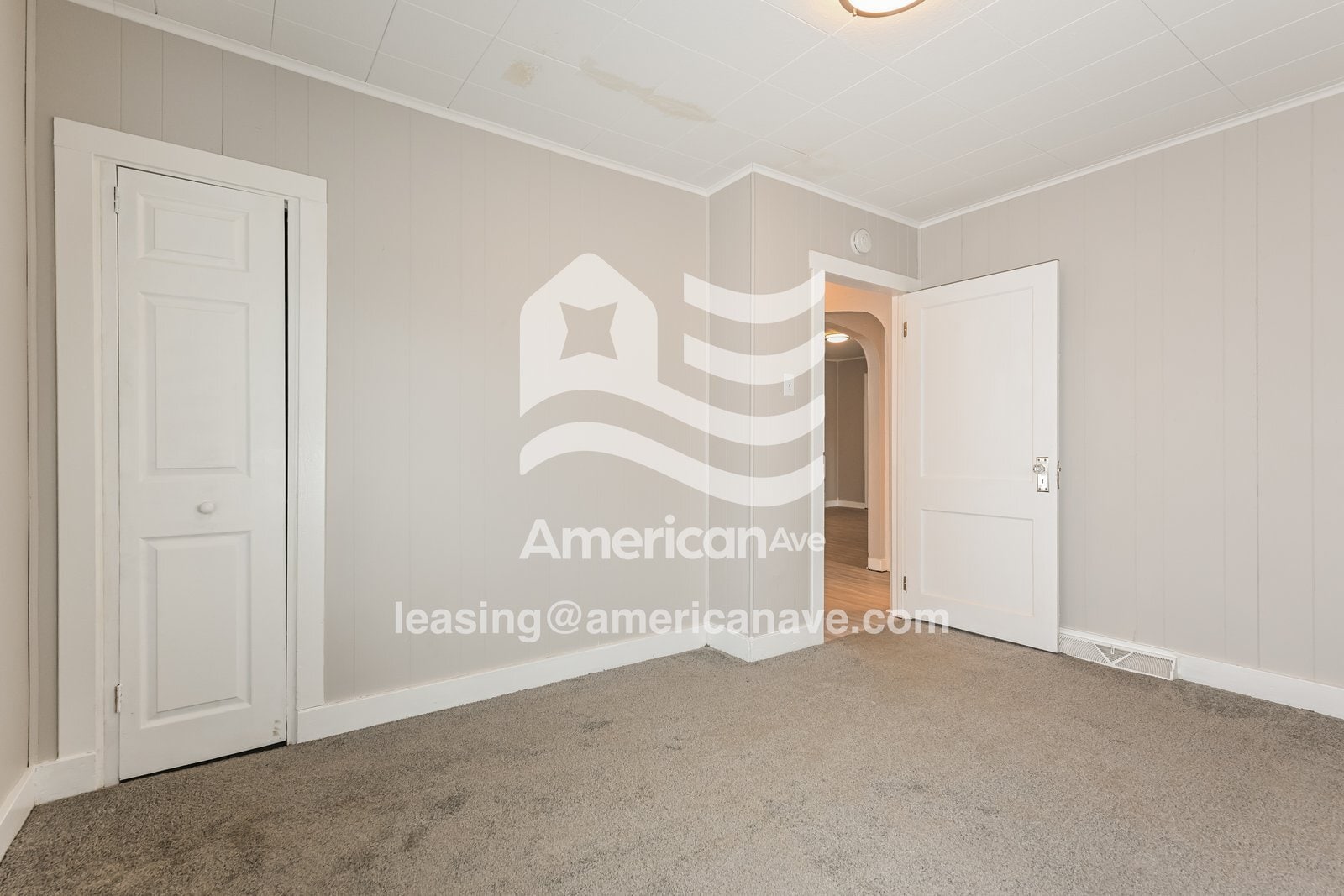 Building Photo - 933 Sycamore St