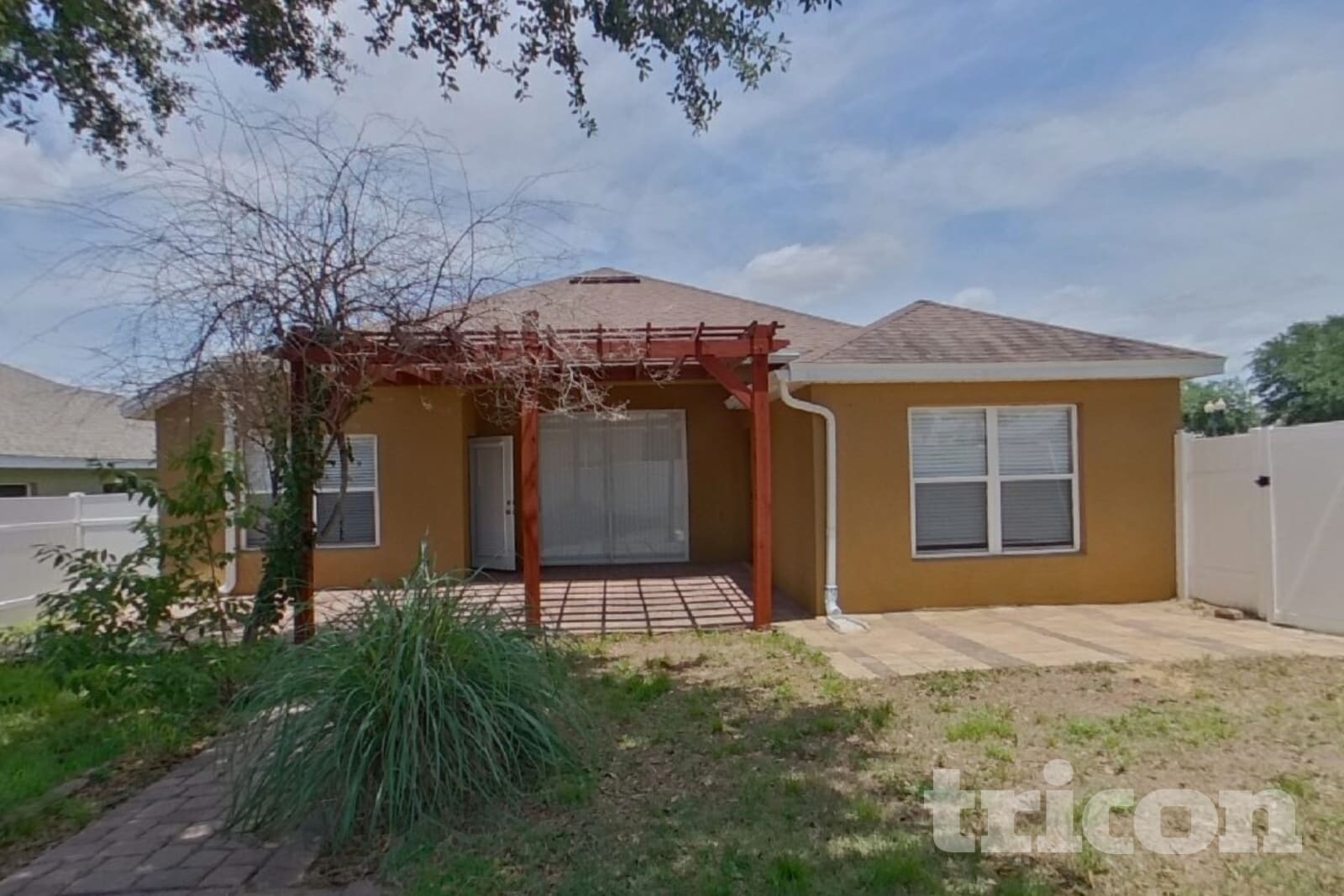 Building Photo - 15206 Markham Dr