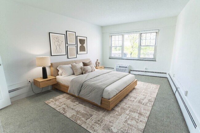 429 C503 Bedroom - 429 Apartments