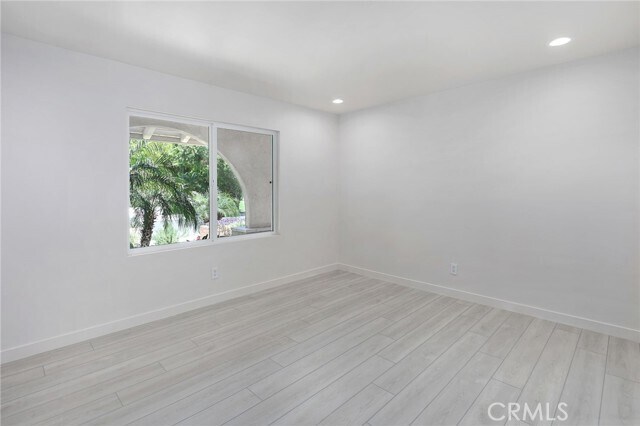Building Photo - 5047 Orrville Ave