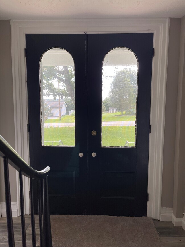 Building Photo - 24 Brooks Rd