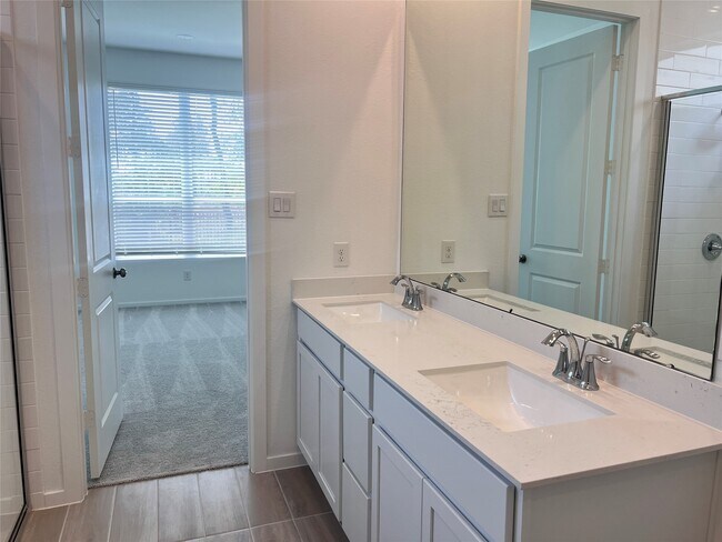 Building Photo - 8306 Boundary Waters Dr