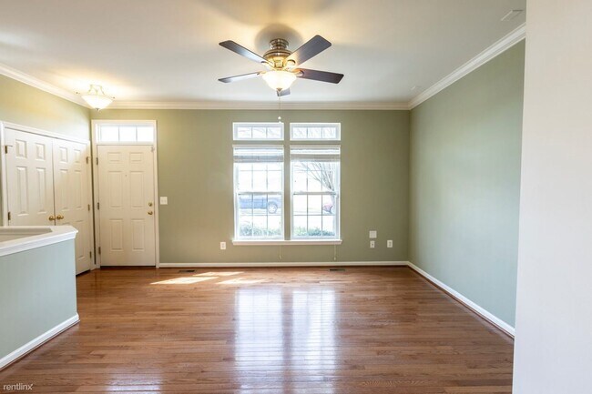 Building Photo - 3 br, 2 bath House - 2042 Lockwood Drive