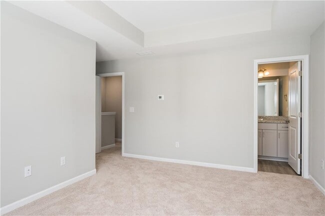 Building Photo - 2826 Laurel Ridge Cir