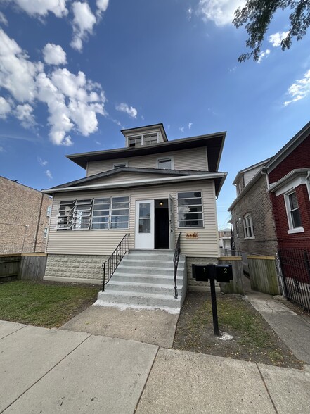 Building Photo - 5337 W Van Buren St
