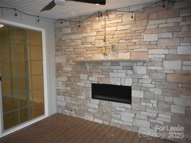 Building Photo - 3033 Matthews-Indian Trail Rd