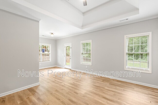 Building Photo - 205 Charleston Ave
