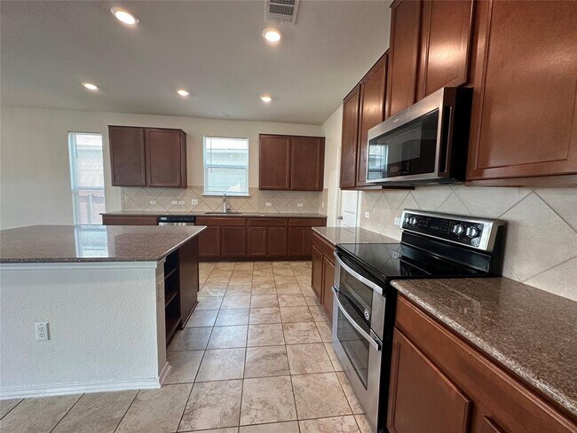 Building Photo - 14302 Honey Gem Dr