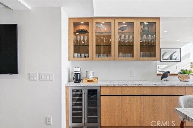 Building Photo - 1412 E Oceanfront