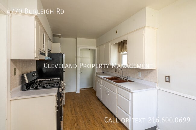Building Photo - 4770 Burleigh Rd