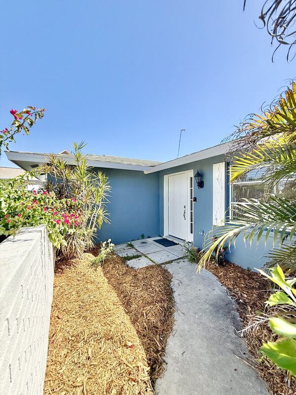 Building Photo - 8026 Brighton Dr