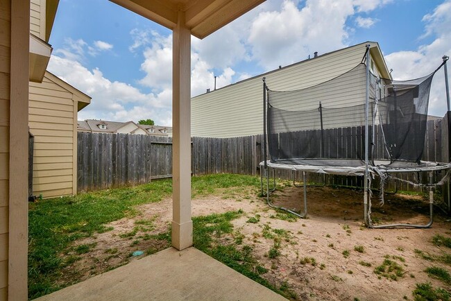 Building Photo - 6038 Wesley Manor Ct