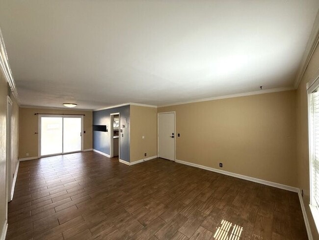 Building Photo - T.R. Lawing Realty Property