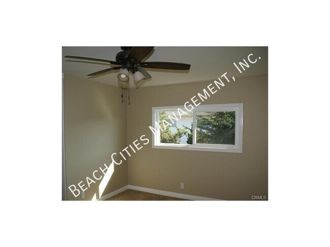Building Photo - 6220 Ronald Dr