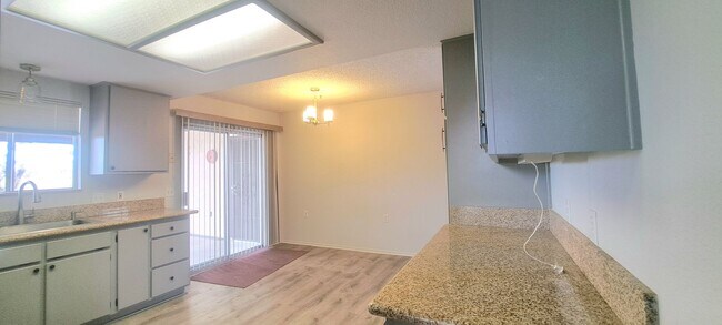 Building Photo - Larger 2 Bedroom home