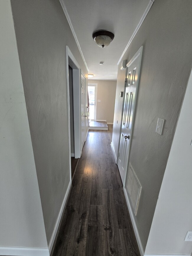 Building Photo - 4044 Starwood Arch