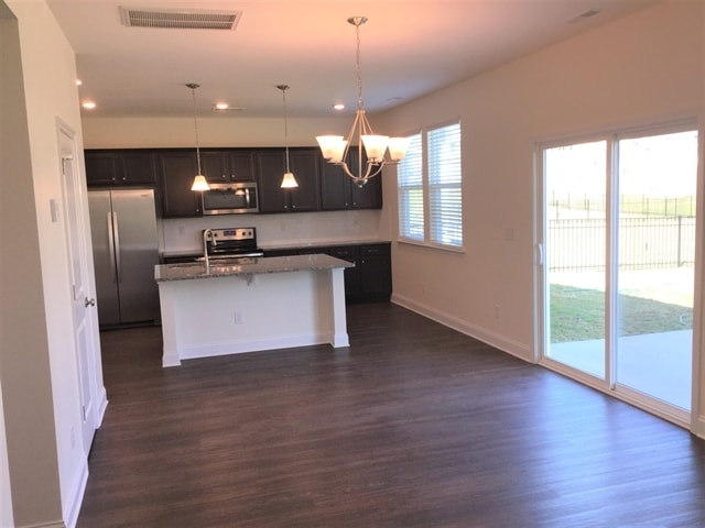 Building Photo - 156 Havenbrook Dr
