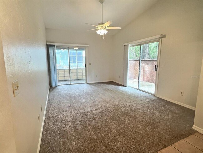 Building Photo - 243 NW 48th Blvd