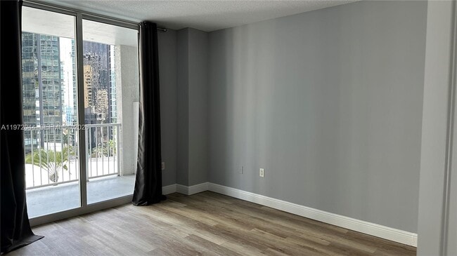 Building Photo - 1250 S Miami Ave