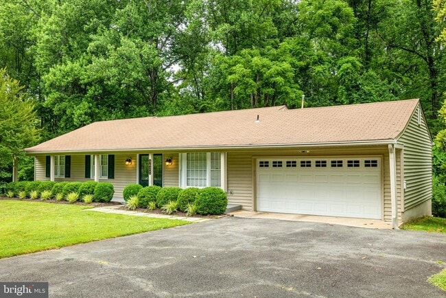 Building Photo - 9622 Cinnamon Creek Dr
