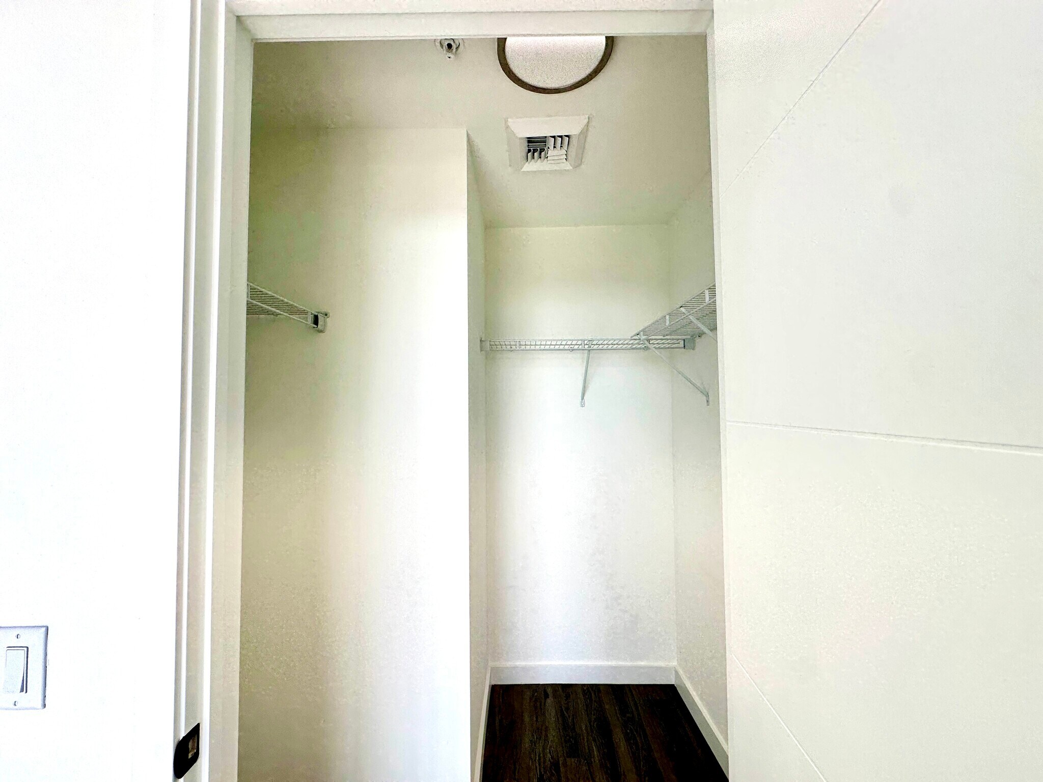 Building Photo - 226 NW 32nd St