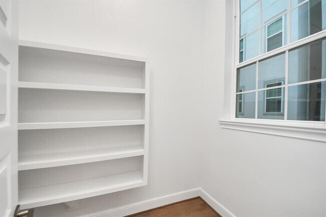 Building Photo - 861 Dunleigh Meadows Ln