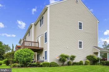 Building Photo - 312 Blenny Ln