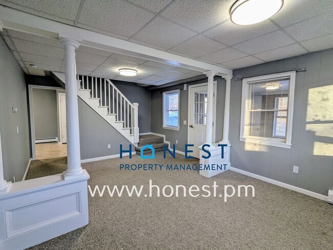 Building Photo - 83 Kennedy Memorial Dr