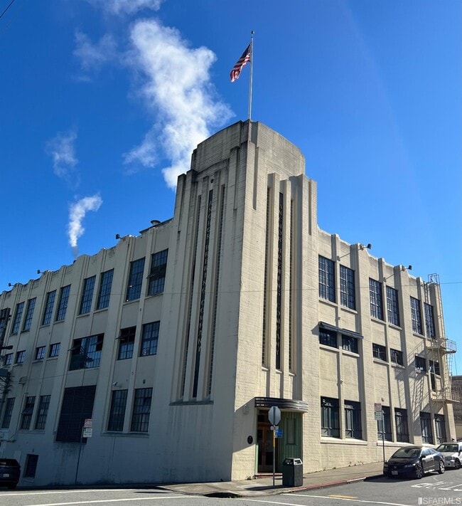 Building Photo - 884 De Haro St