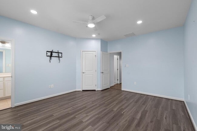 Building Photo - 4559 Tinder Box Cir