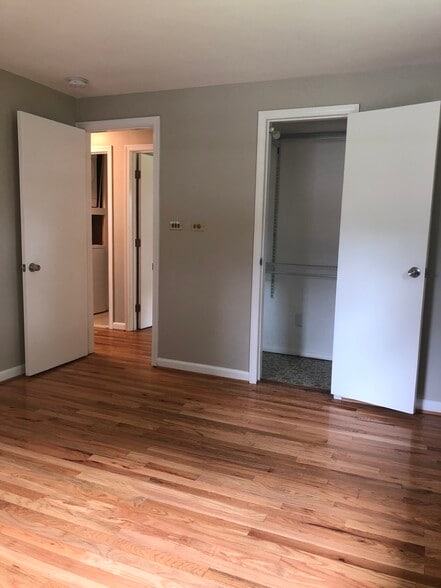 Front Bedroom - 3000 Virginia Ave