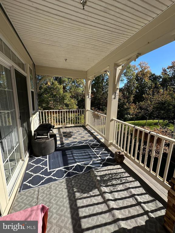 Building Photo - 13846 Greendale Dr