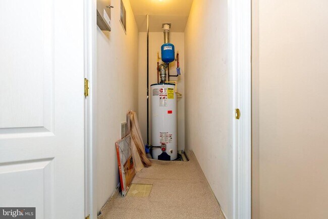 Building Photo - 21935 Windover Dr