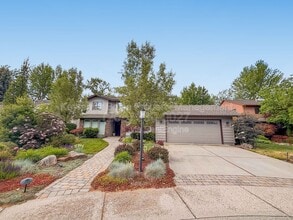 Building Photo - 4780 N Riverfront Dr