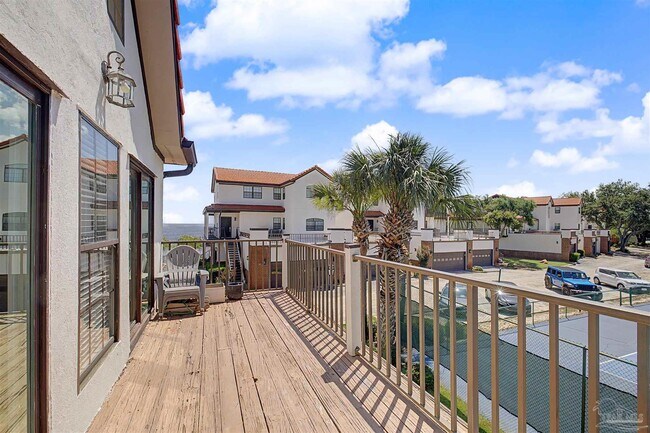 Building Photo - 42 Baybridge Dr