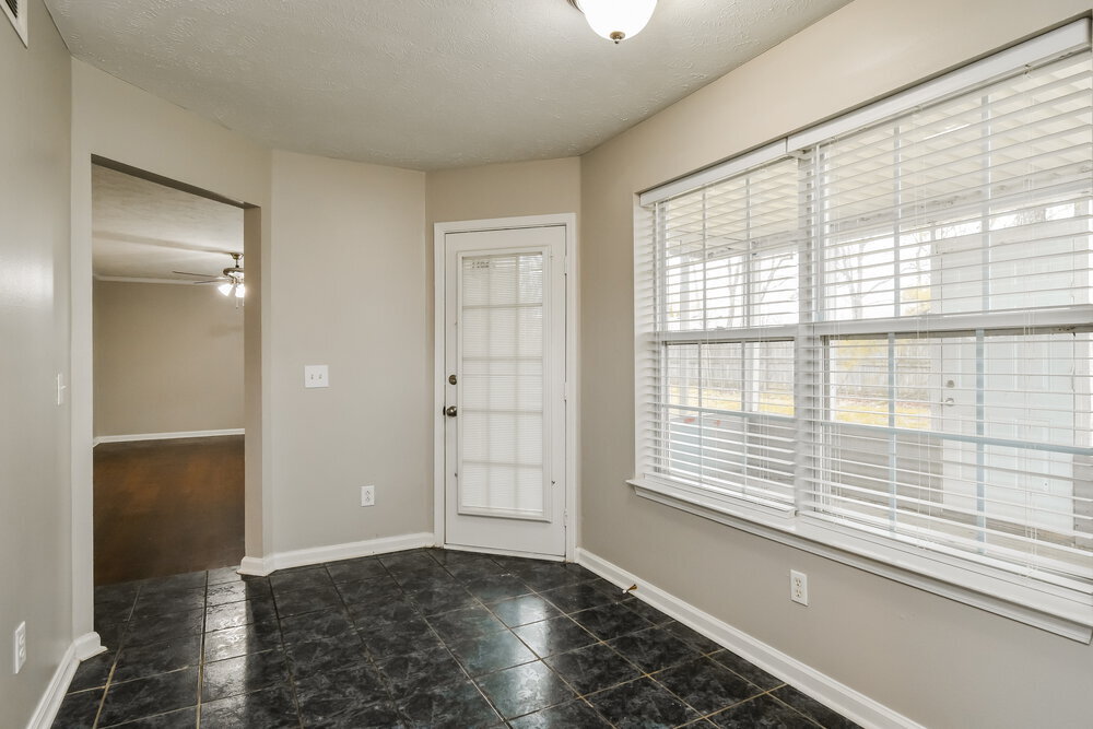Building Photo - 878 Lavergne Ln