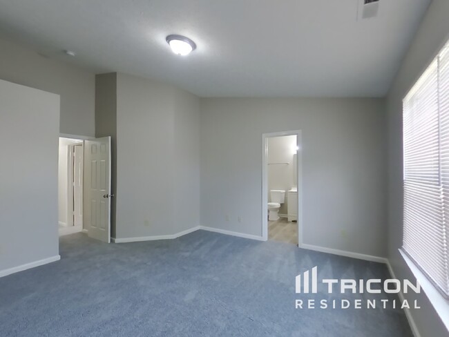 Building Photo - 11392 Pegasus Dr