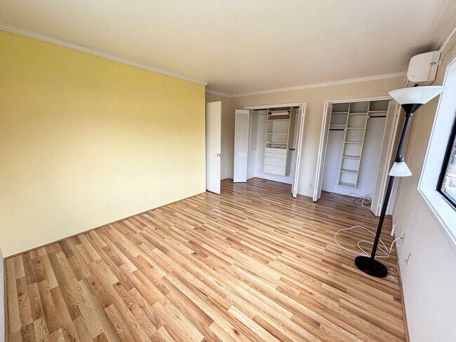 Building Photo - 2 Bedroom 1.5 Bathroom 2 Parkings at Nuuanu Streamside Spacious Ground Floor Unit Available Now!