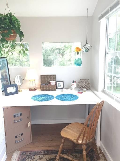 Building Photo - 2565 Third St