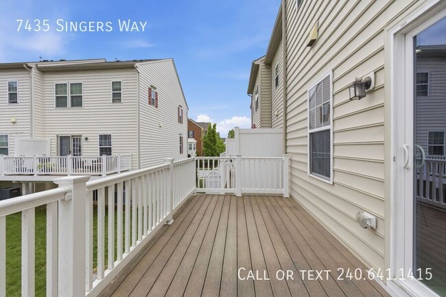 Building Photo - 7435 Singers Way
