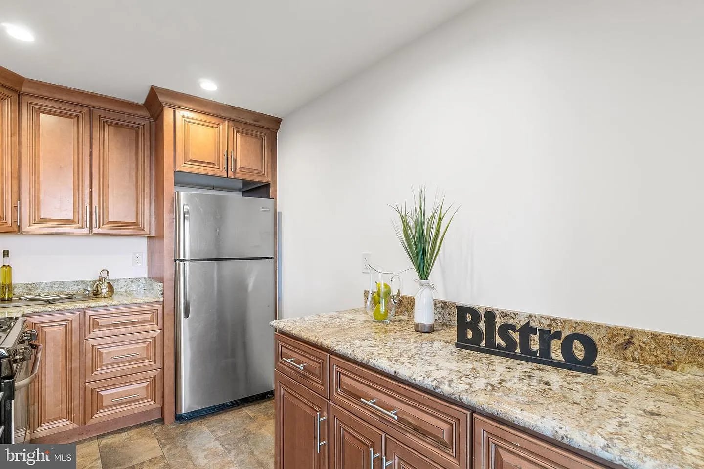 Building Photo - 5111 8th Rd S