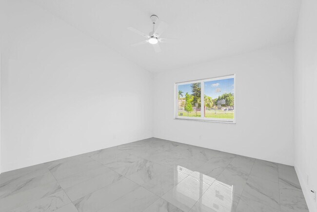Building Photo - 8580 NW 32nd St
