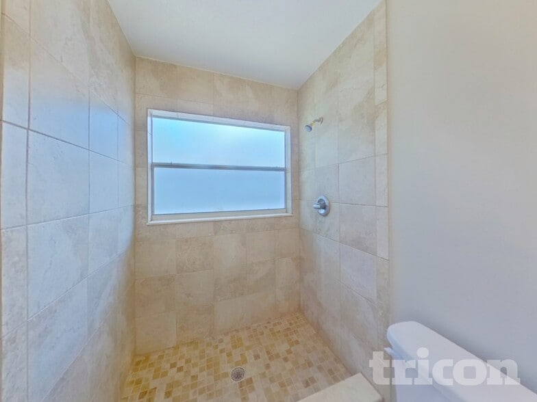 Building Photo - 1240 Wyndham Pine Dr